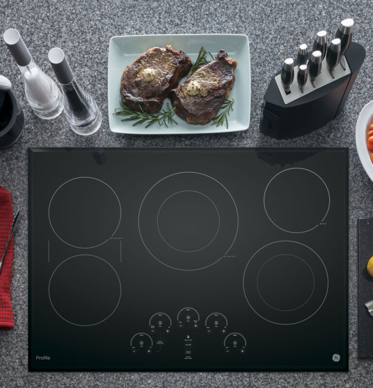 30" Built-In Touch Control Electric Cooktop PP9030DJBB