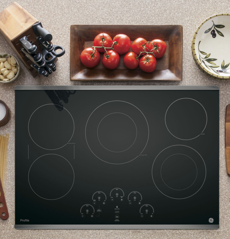30" Built-In Touch Control Electric Cooktop PP9030SJSS