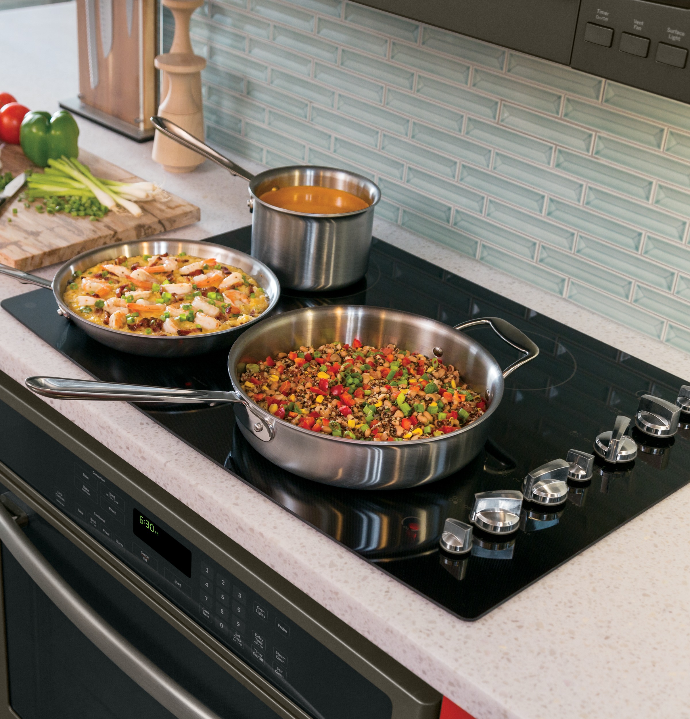Series 30" Built-In Electric Cooktop PP932EHES