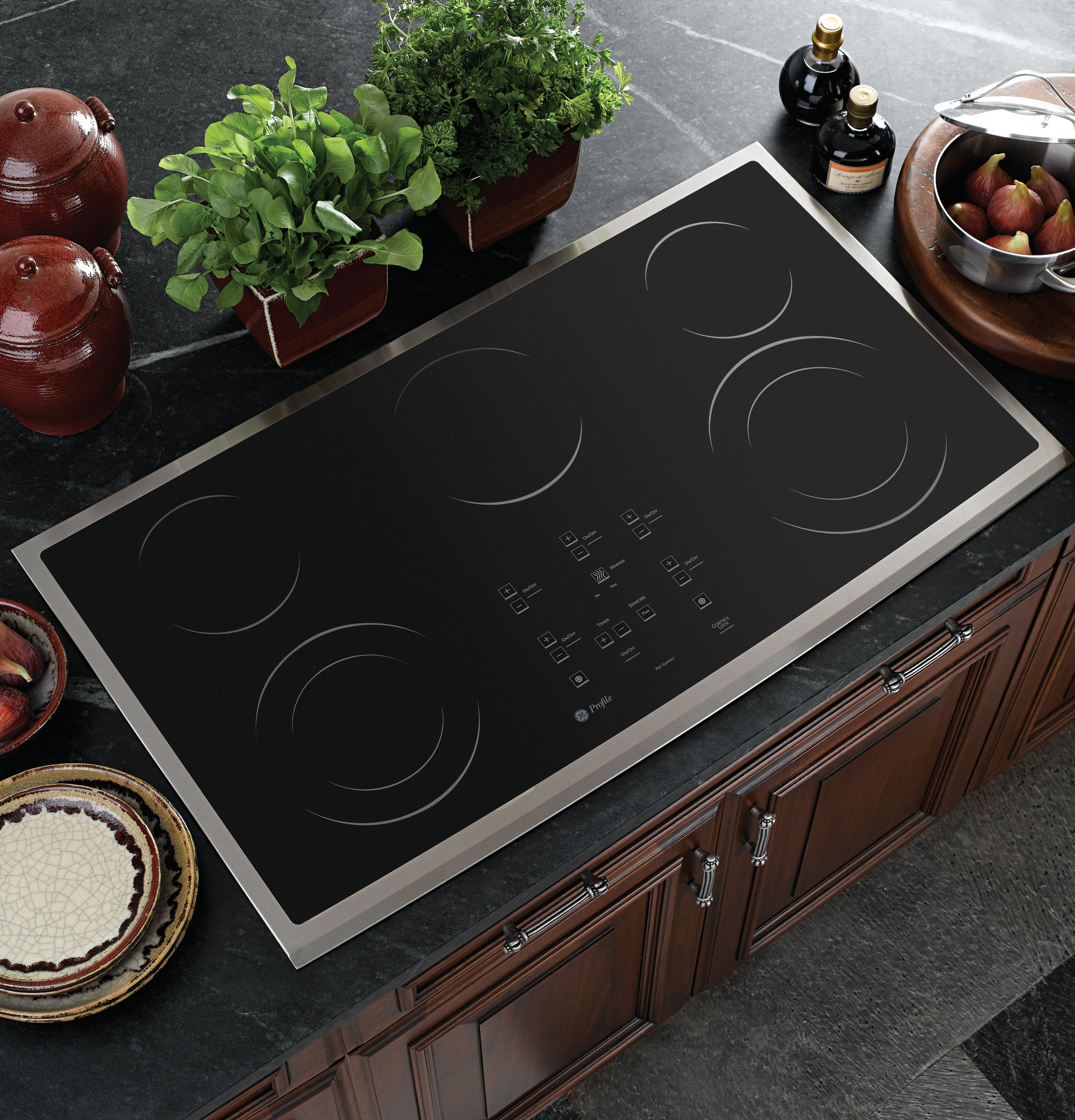 36" Built-In CleanDesign Cooktop PP980SMSS
