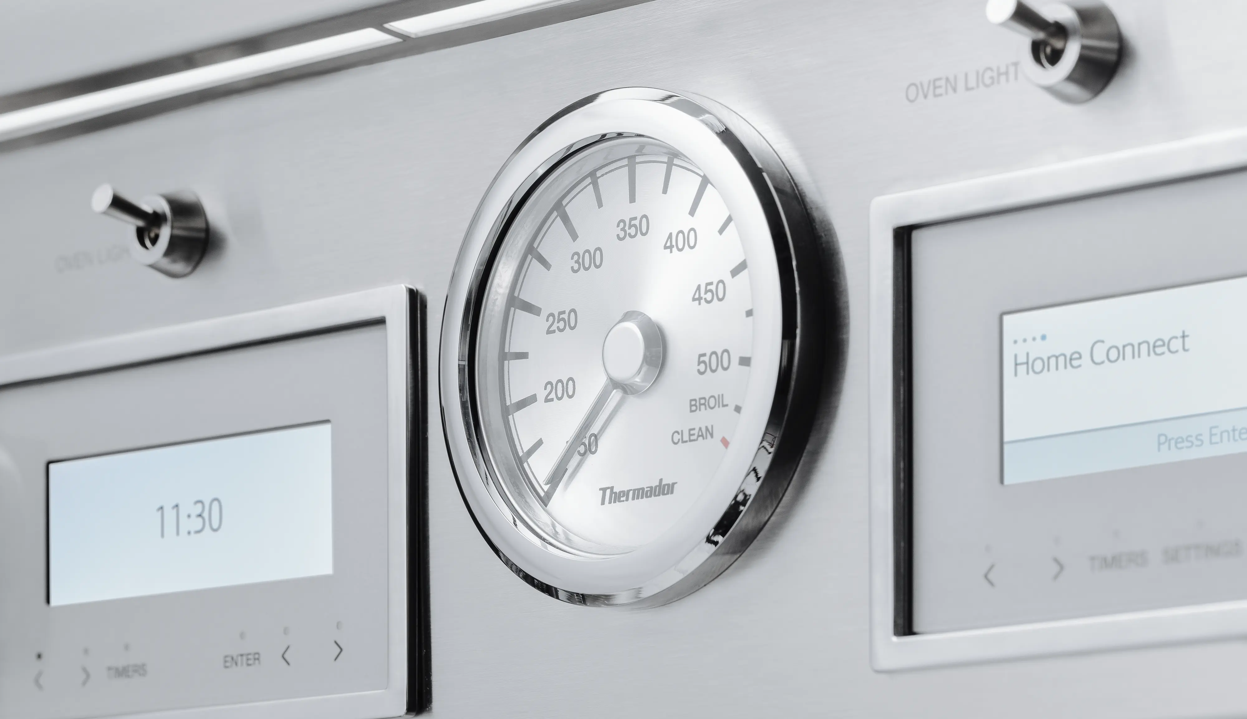 Dual Fuel Professional Range 48'' Pro Grand® Commercial Depth PRD48WISGU
