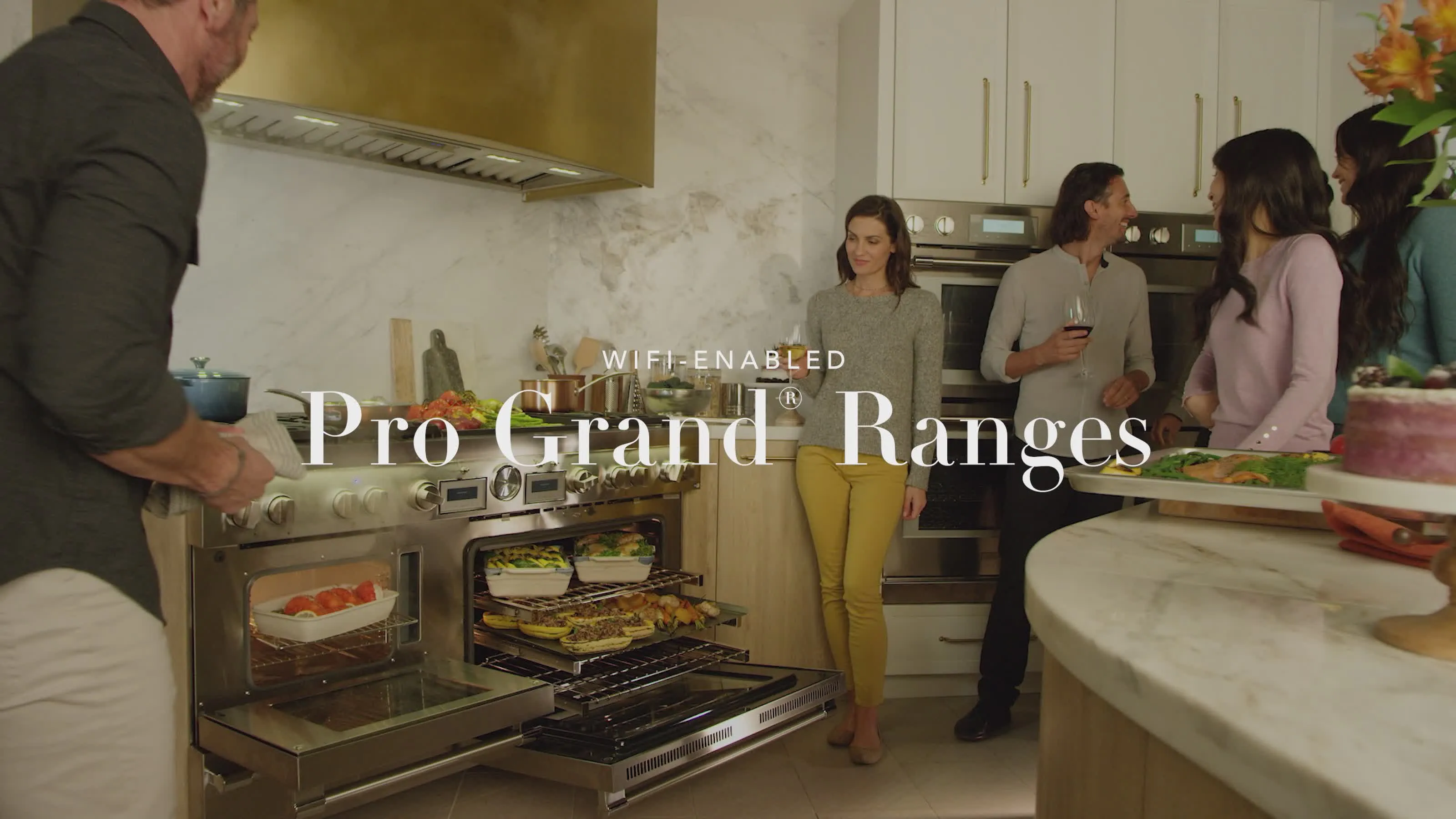 Dual Fuel Professional Range 60'' Pro Grand® Commercial Depth PRD606WEG