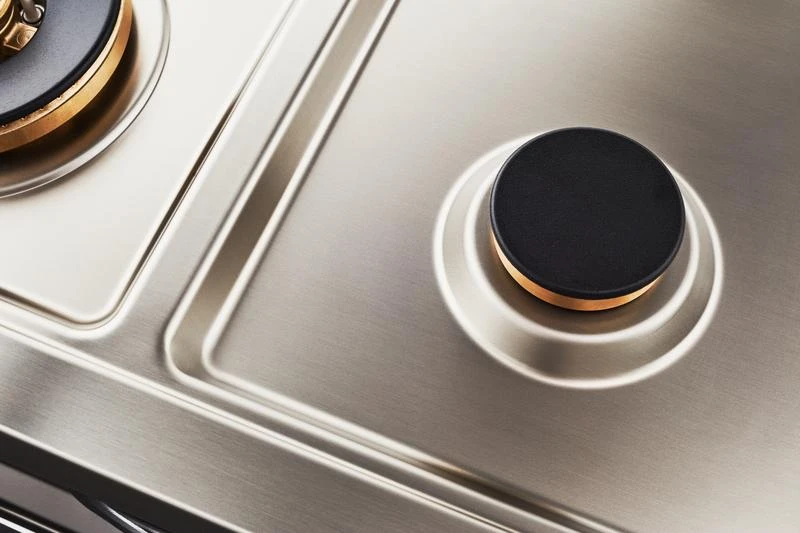 36 inch Dual Fuel Range, 6 Brass Burners and Cast Iron Griddle, Electric Self-Clean Oven PRO366BCFEPXT