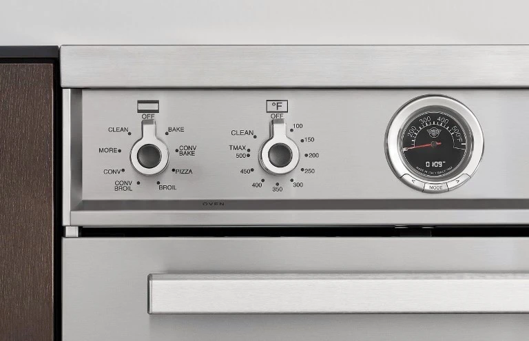 48 inch Dual Fuel Range, 6 Brass Burners and Griddle, Electric Self-Clean Oven PRO486BTFEPART