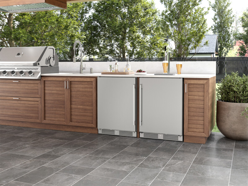 24" Outdoor Refrigerator view 7