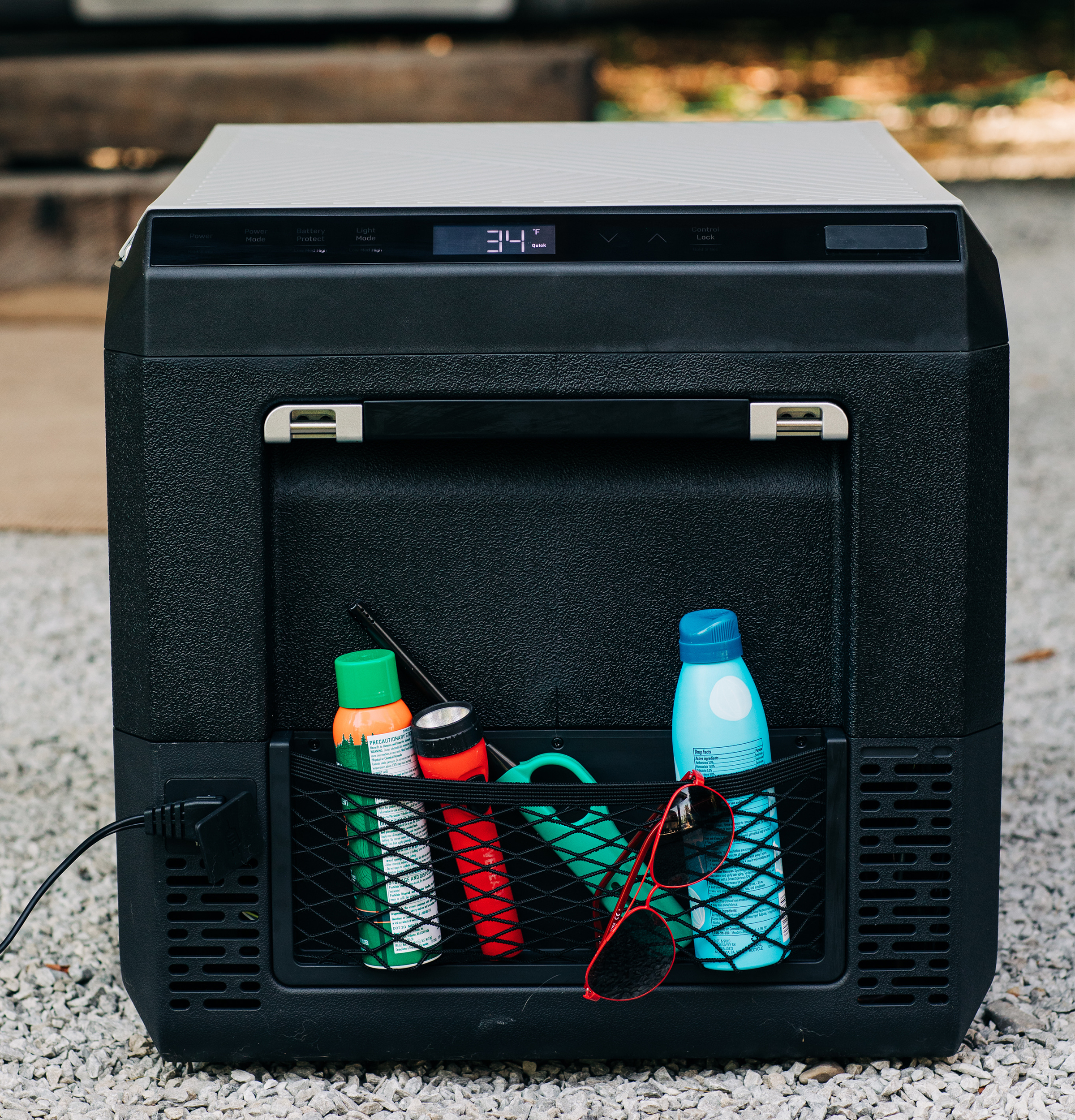 Single Zone 50 Liter Electric Cooler PRV02ATTBB