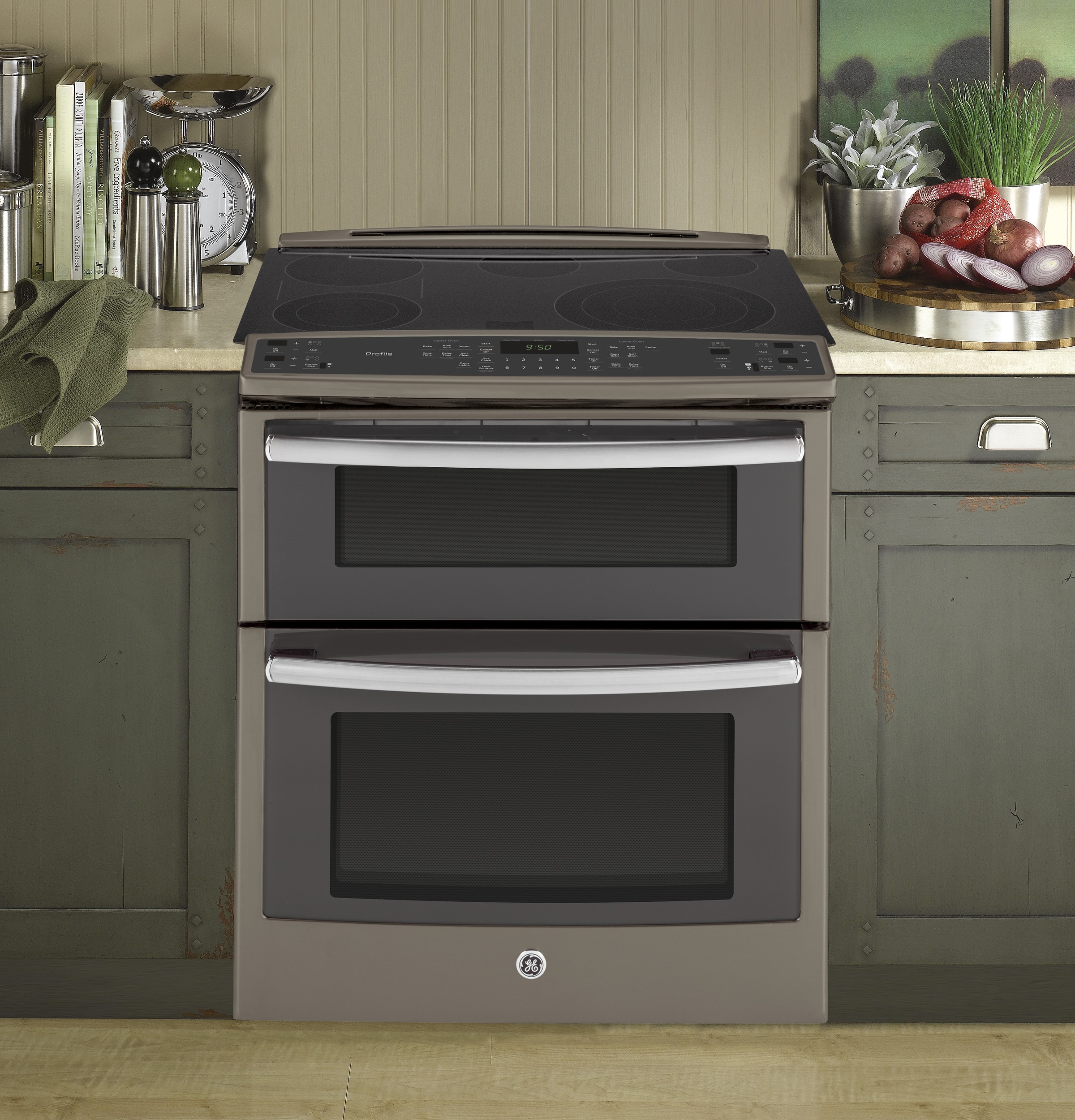 Series 30" Slide-In Front Control Double Oven Electric Convection Range PS950EFES