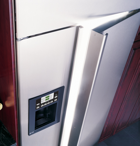 42" Built-In Stainless Side-by-Side Refrigerator with Electronic Dispenser PSB42LSRBV
