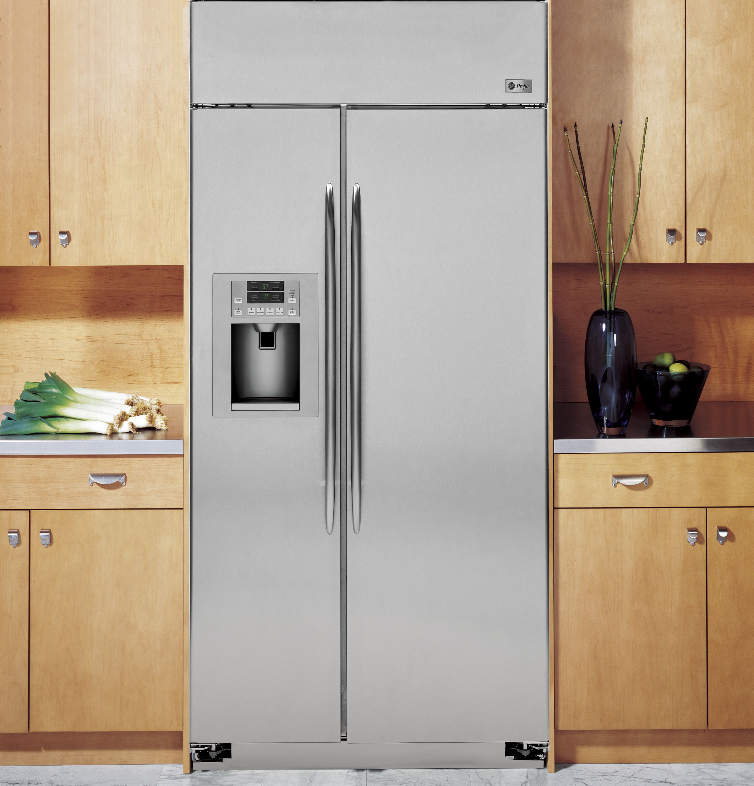 Series 42" Built-In Side-by-Side Refrigerator PSB42YSXSS