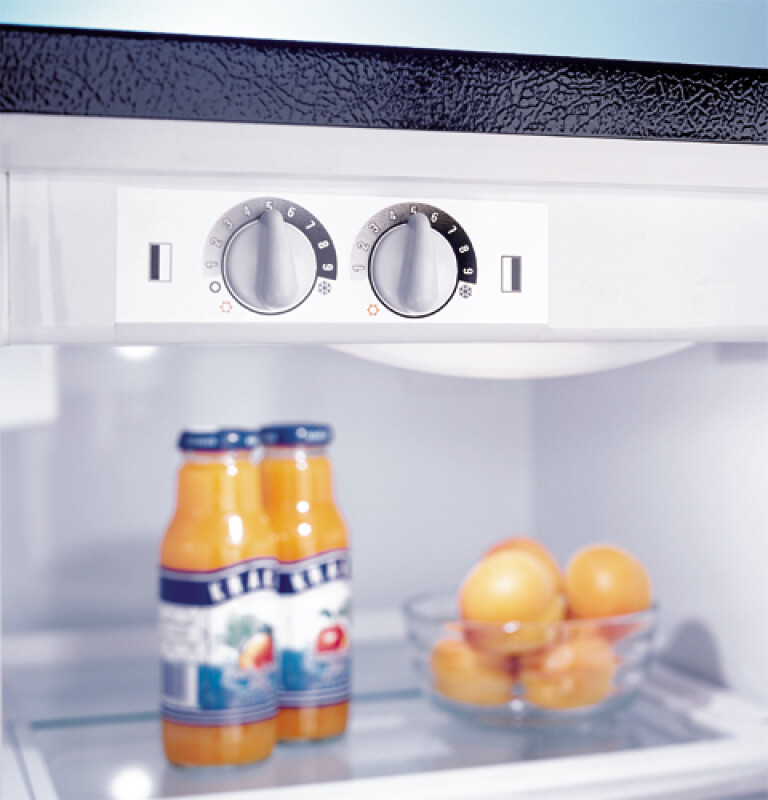 Refrigerator Side by Side, 611 Liters (Freezer 189 L), SoftTouch Dispenser, Slide-Out Can Dispenser, Black Model PSG22MIMFBB