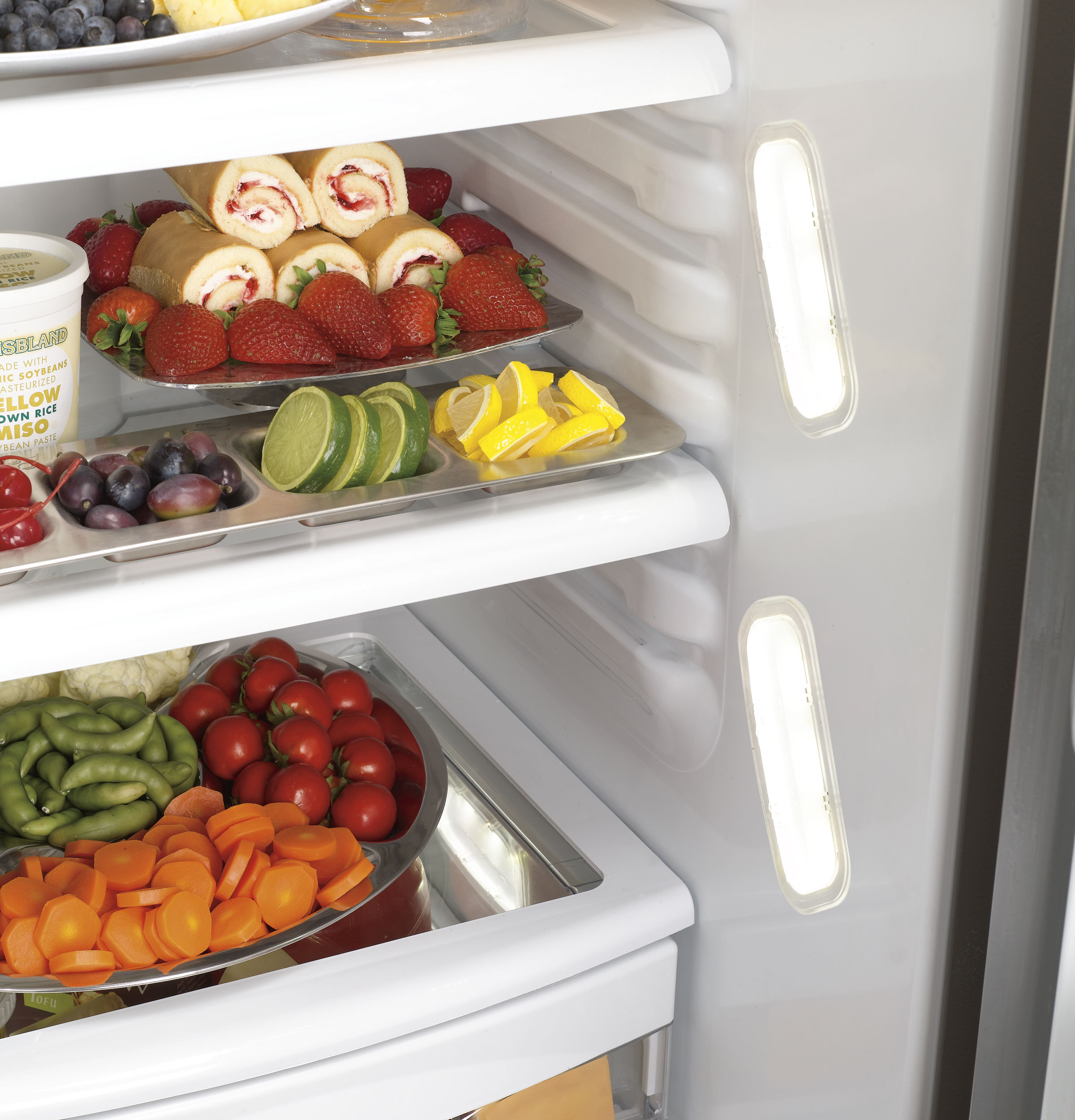29.1 Cu. Ft. Side-by-Side Refrigerator with Dispenser PSHF9PGZBB, product image 3 of 19