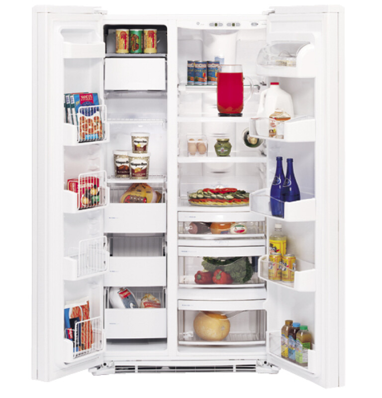 Arctica CustomStyle 22.7 Cu. Ft. Side-By-Side Refrigerator PSI23MCMCC