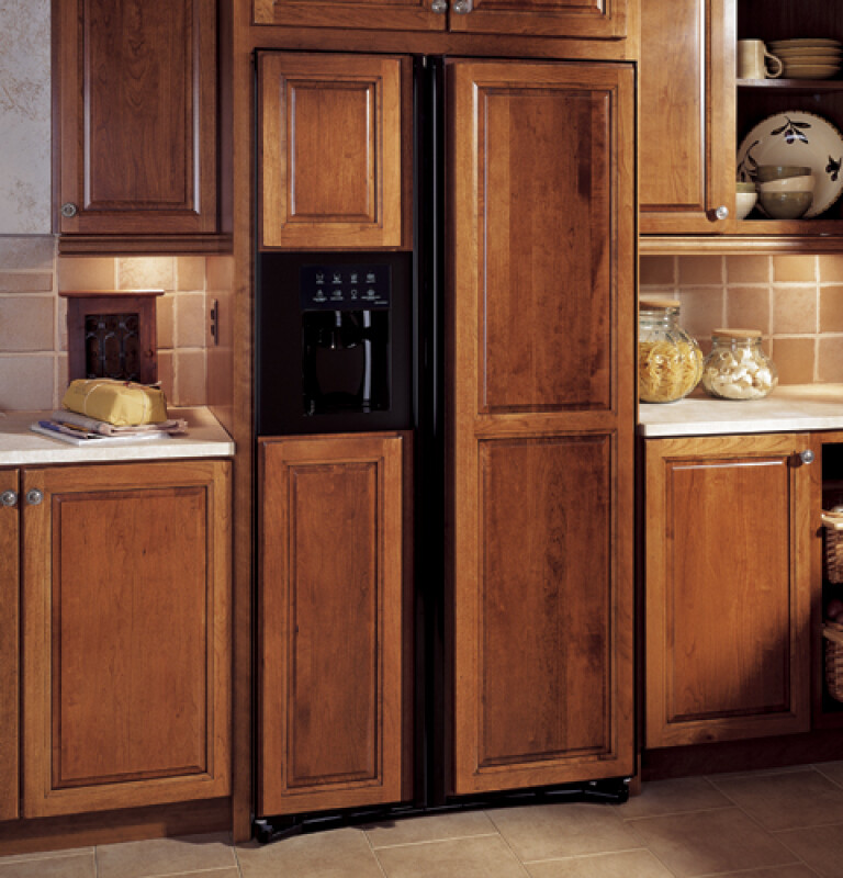 22.7 Cu. Ft. Side-by-Side Refrigerator with Dispenser PSI23MGPBB