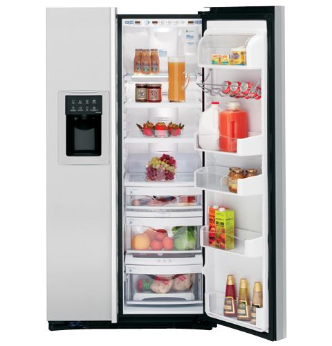 Arctica CustomStyle 22.6 Cu. Ft. Stainless Side-By-Side Refrigerator PSI23SGRSV