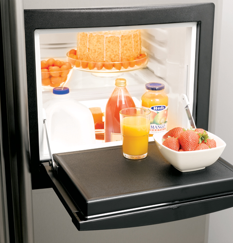 25.7 Cu. Ft. Stainless Side-by-Side Refrigerator with Refreshment Center PSS26SHTSS, product image 3 of 5