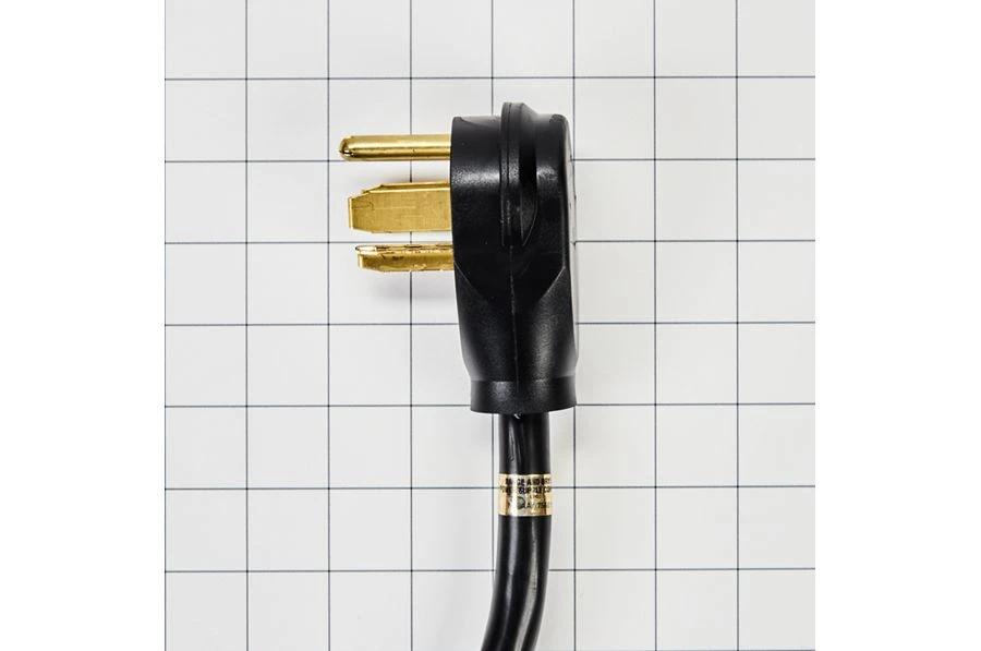 6' Electric Range Power Cord, rated 40 A, 4-wire 4-ring terminal connectors, and right-angle 4-prong plug PT600