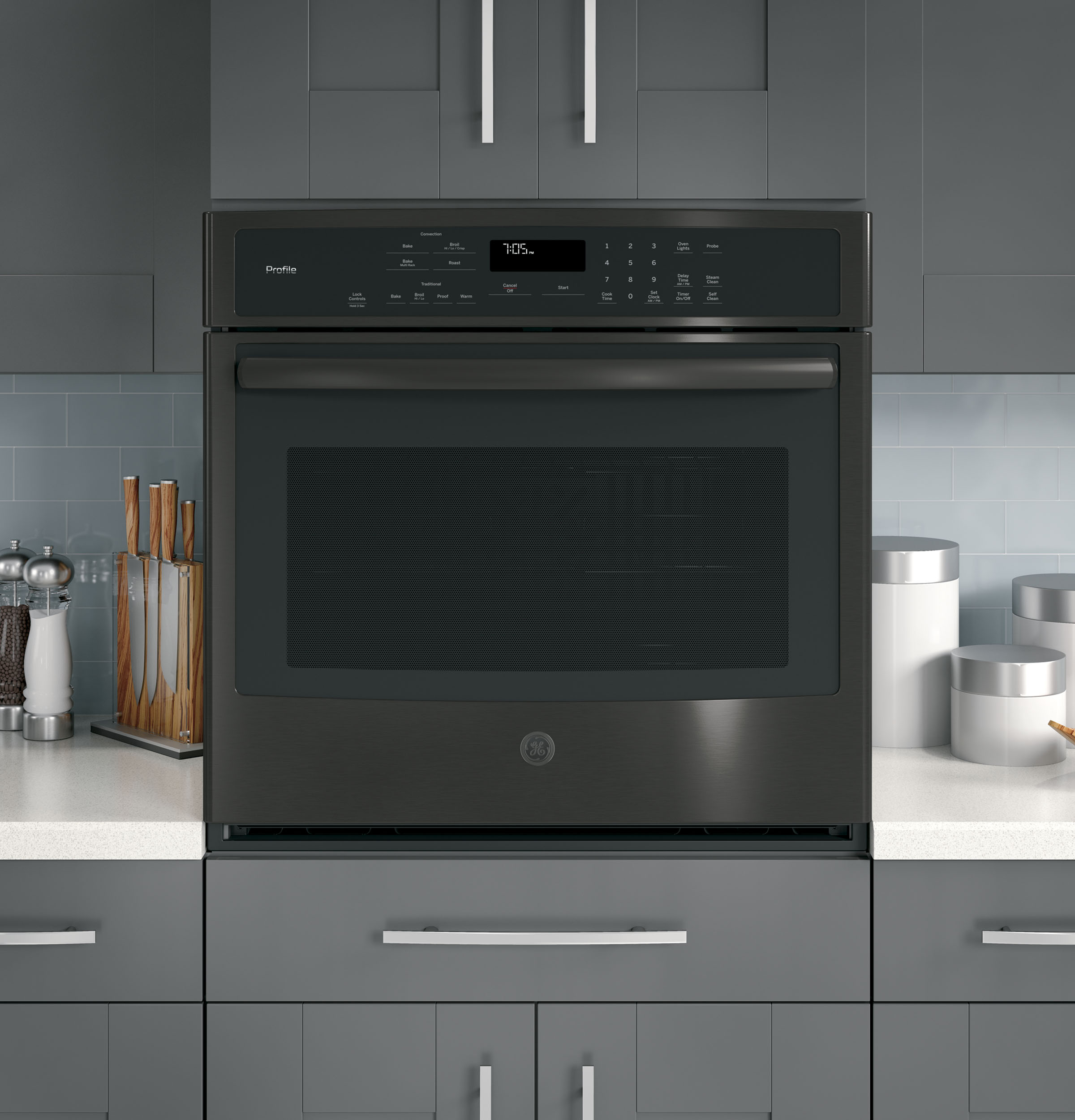 Series 30" Built-In Single Convection Wall Oven PT7050BLTS