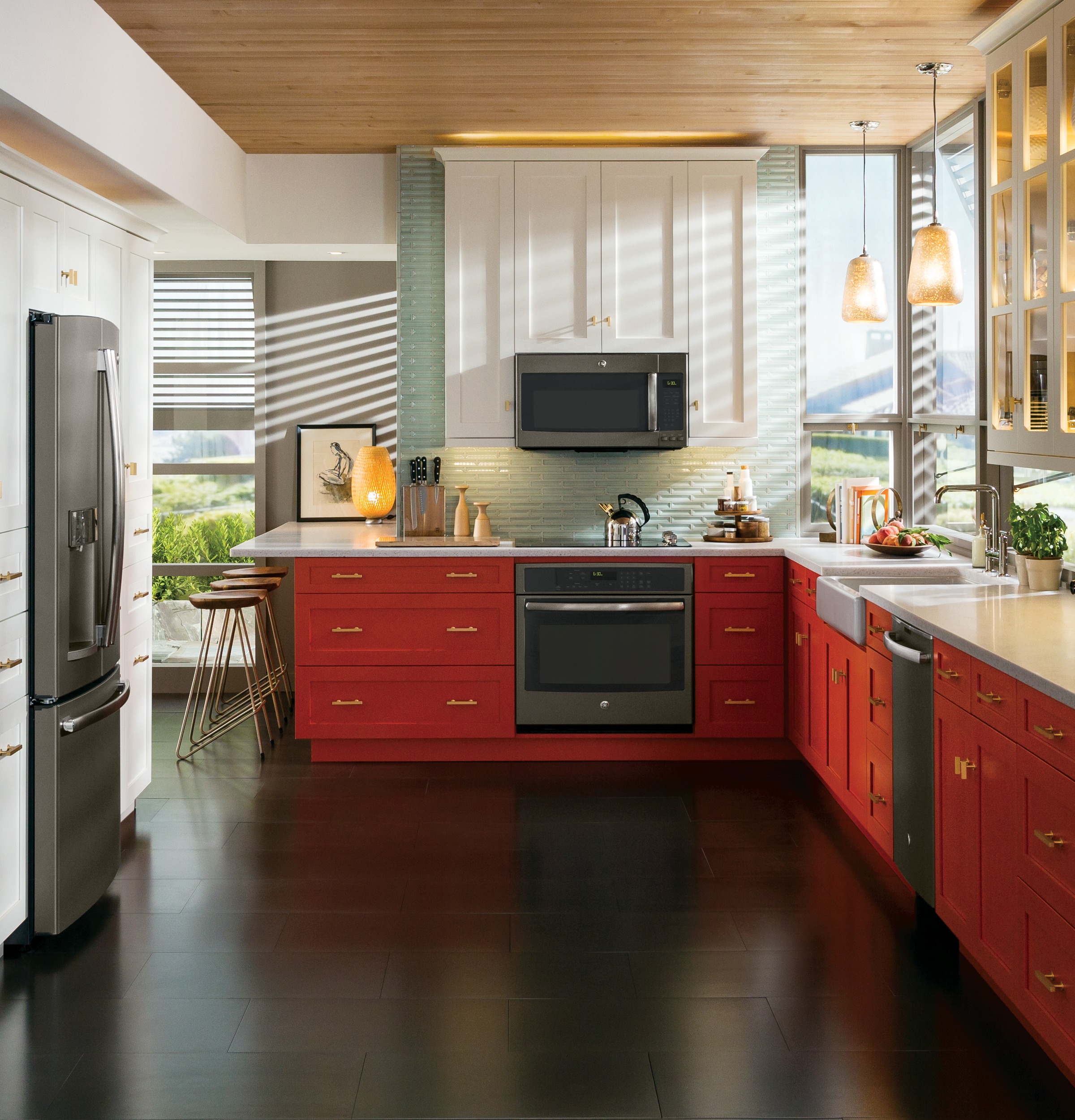 Series 30" Built-In Single Convection Wall Oven PT7050EHES