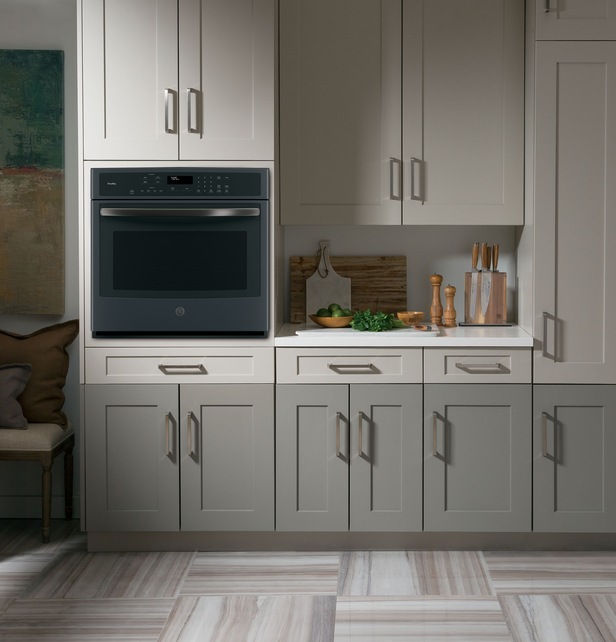 Series 30" Built-In Single Convection Wall Oven PT7050FMDS