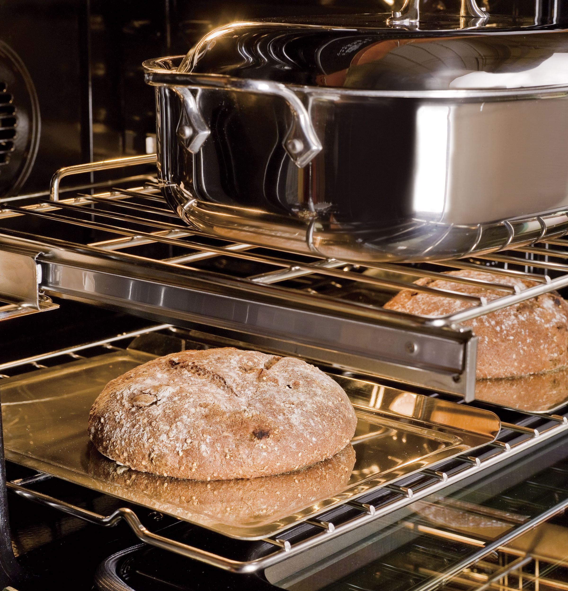 30" Built-In Single Convection Wall Oven PT920DRBB