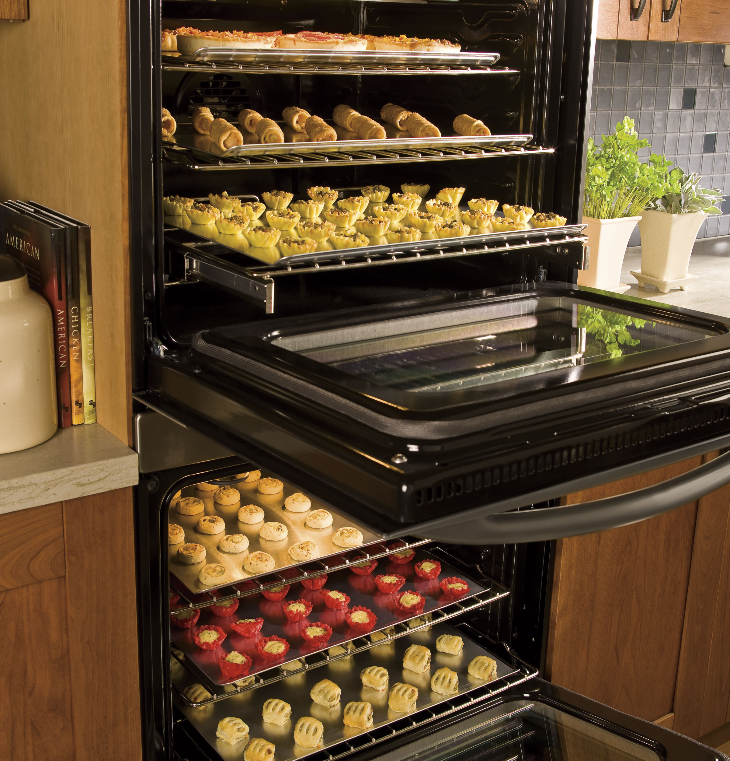 30" Built-In Double Convection Wall Oven PT958SRSS