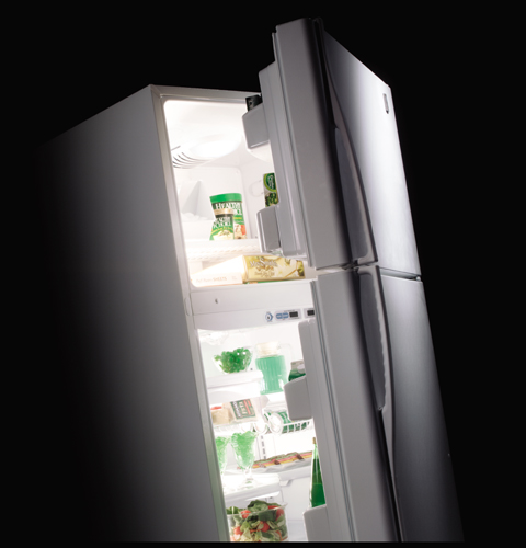 21.7 Cu. Ft. Top-Freezer Refrigerator PTS22LCRWW, product image 3 of 11