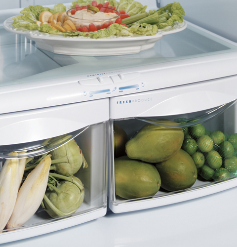 21.7 Cu. Ft. Stainless Top-Freezer Refrigerator with Internal Dispenser PTS22SHRBS
