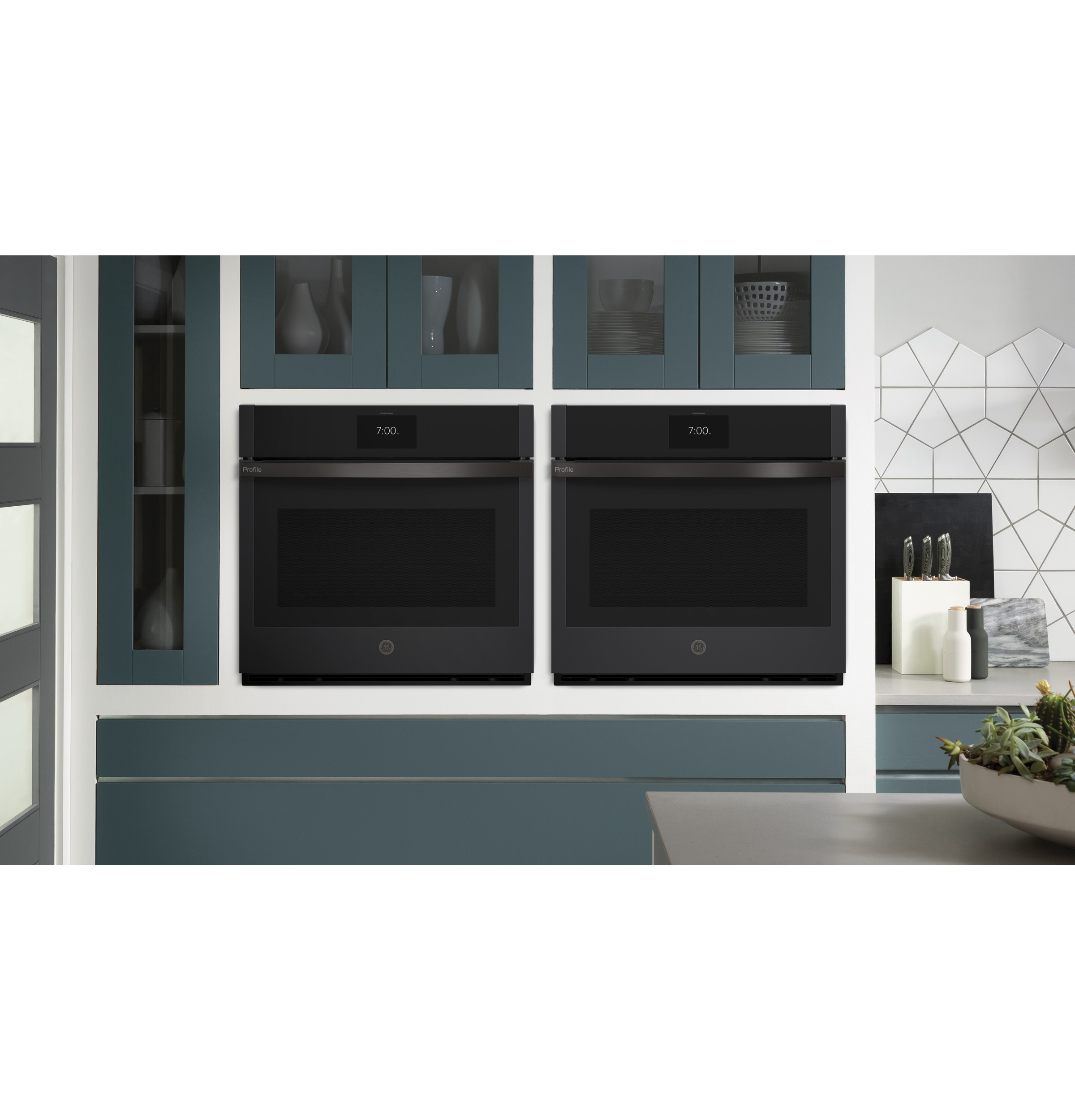 30" Smart Built-In Convection Single Wall Oven PTS7000FNDS