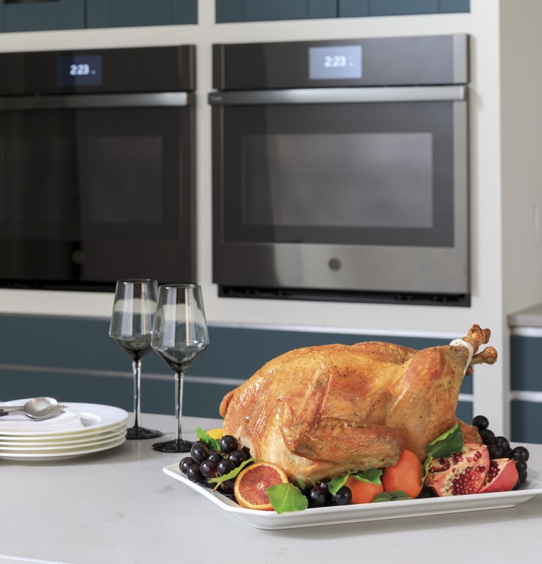 30" Smart Built-In Convection Single Wall Oven with No Preheat Air Fry and Precision Cooking view 6