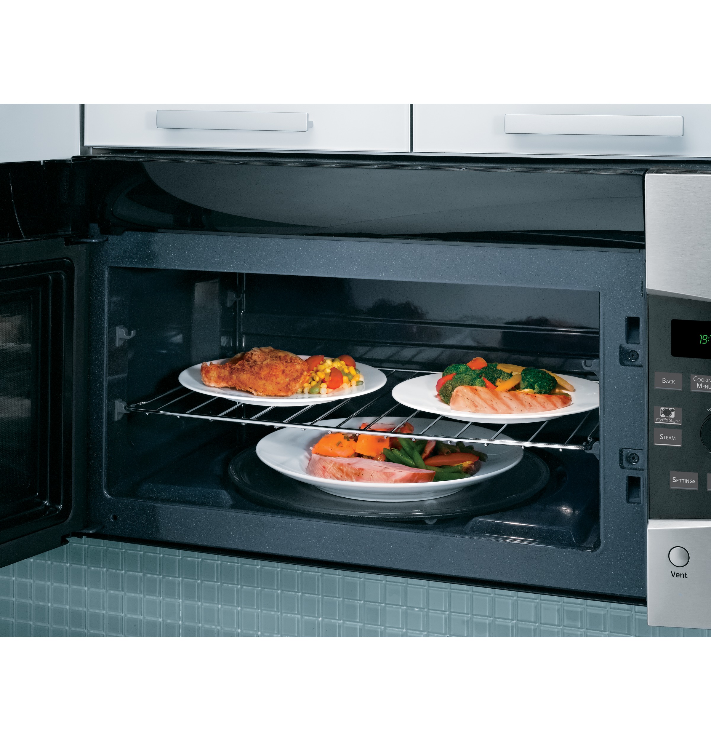 Spacemaker 2.1 Cu. Ft. Over-the-Range Microwave Oven view 4