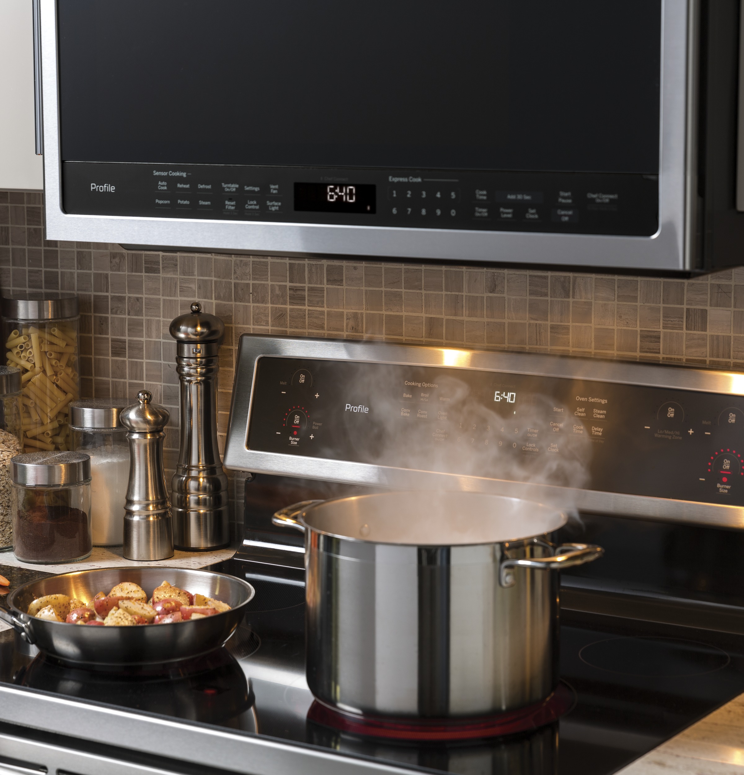 2.1 Cu. Ft. Over-the-Range Sensor Microwave Oven view 7