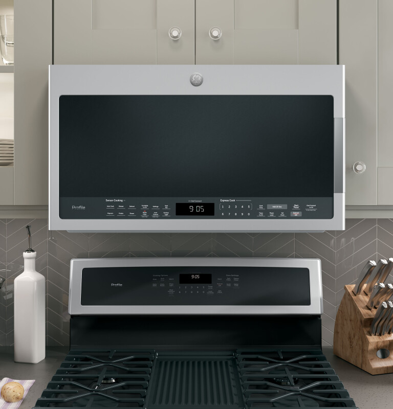 2.1 Cu. Ft. Over-the-Range Sensor Microwave Oven view 3