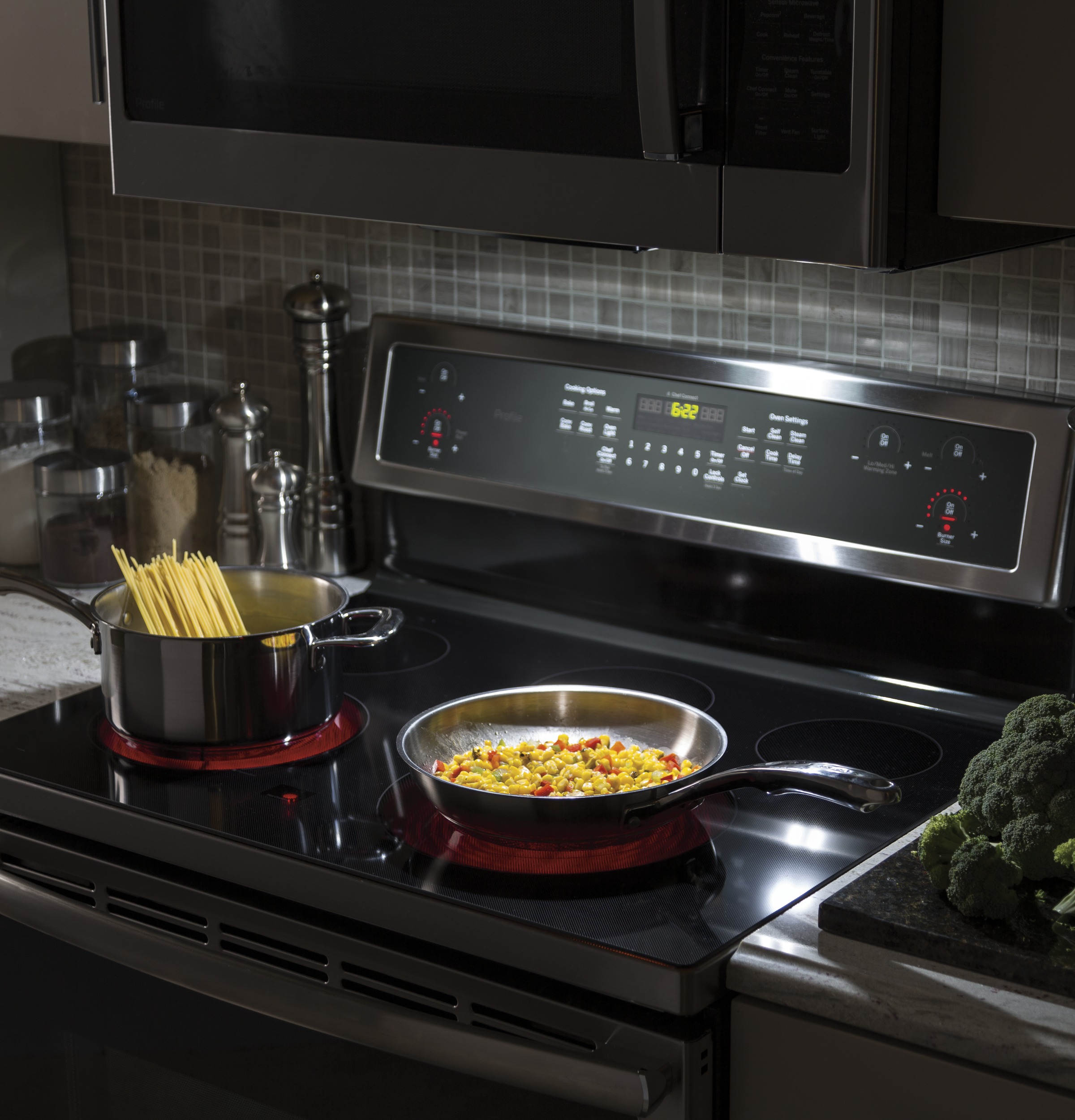 2.1 Cu. Ft. Over-the-Range Sensor Microwave Oven view 3