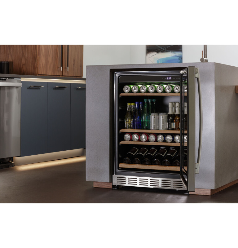 155-Can or 52-Bottle Beverage Center view 14