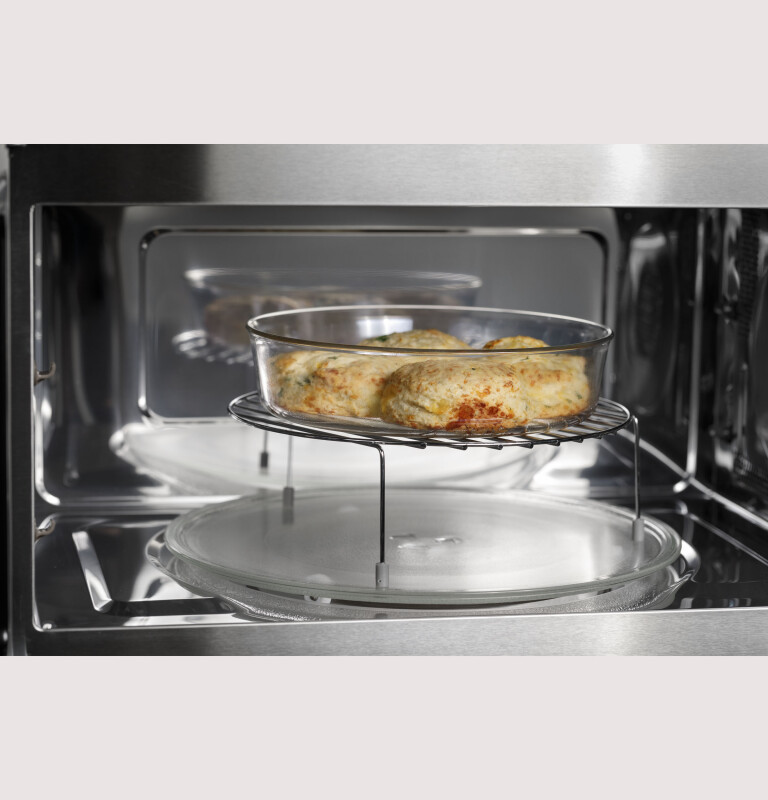 30" Built-In Microwave/Convection Oven view 6