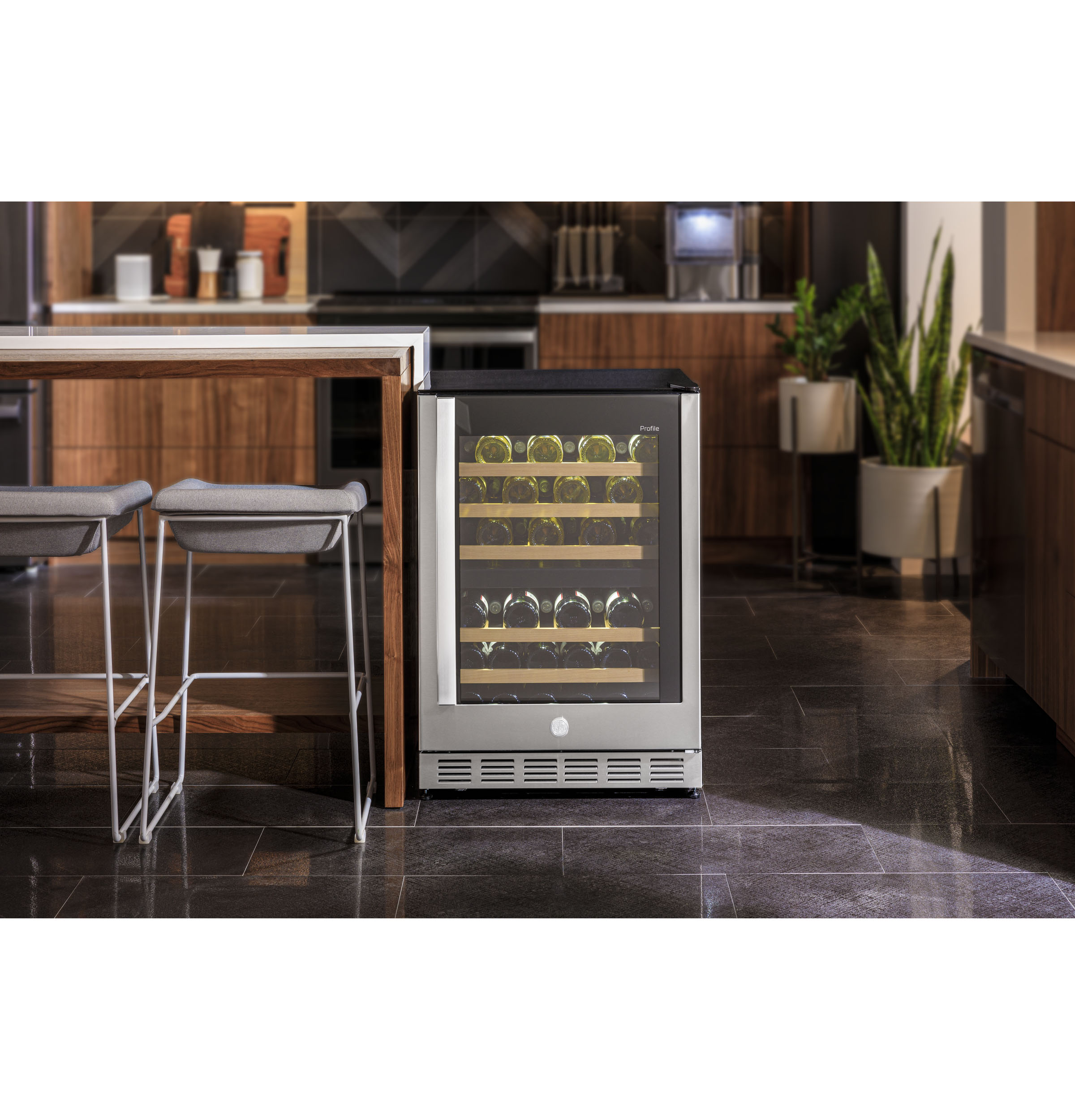 44-Bottle Dual Zone Wine Cooler view 6