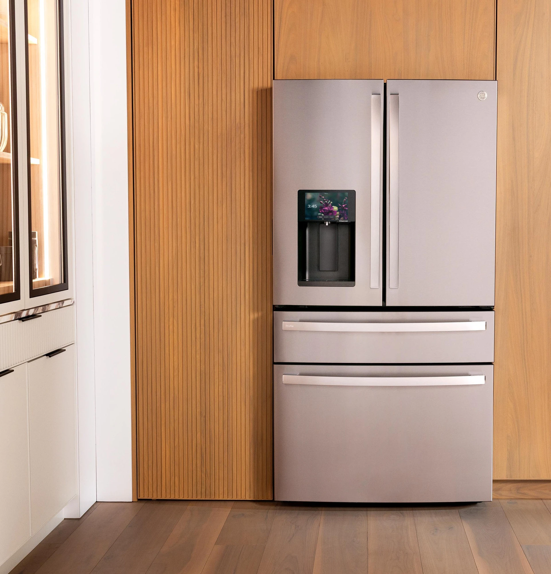 22.4 Cu. Ft. Smart Counter-Depth 4-Door French-Door Refrigerator with Kitchen Assistant PXD22HYYFS