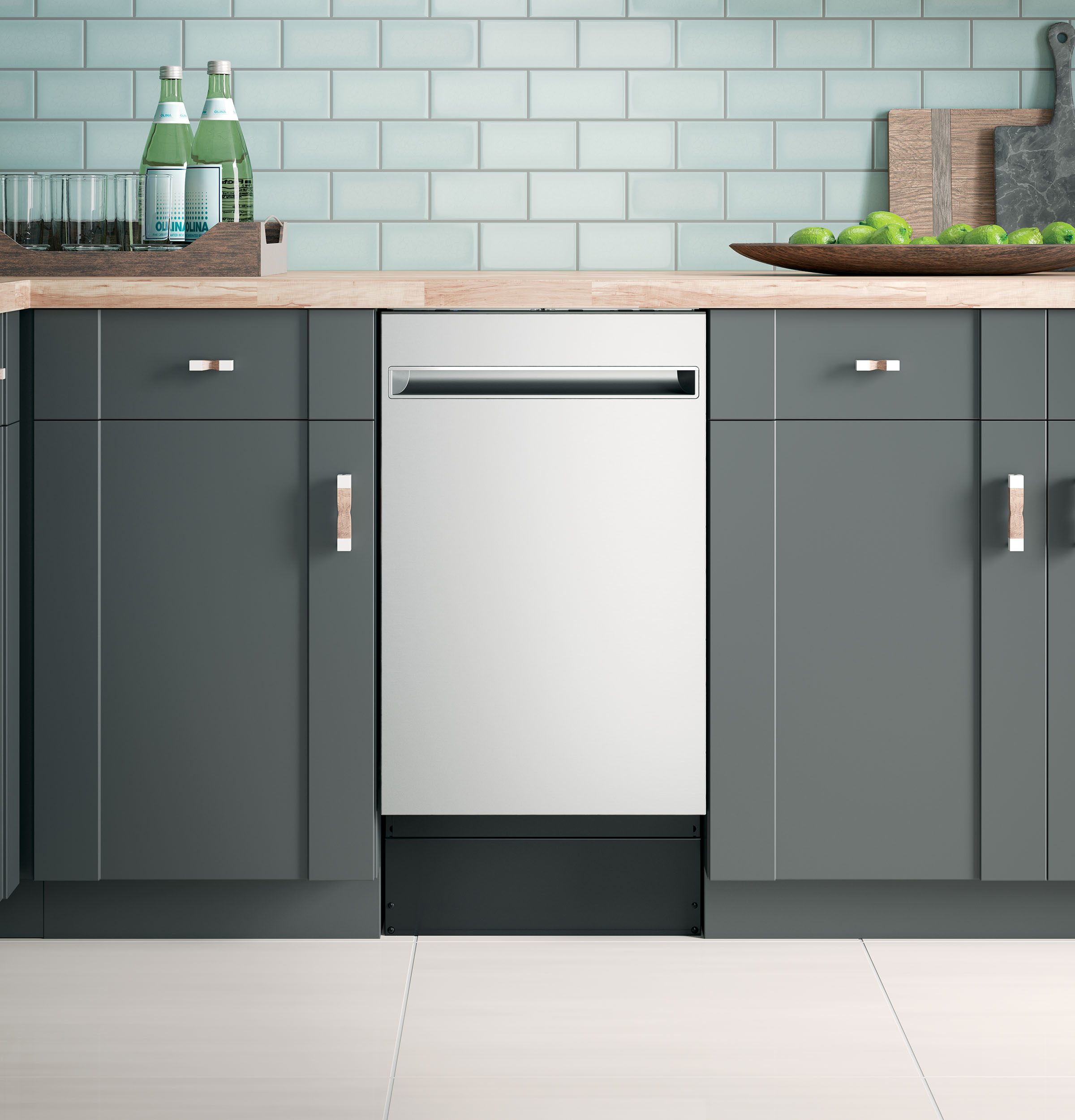 Haier ENERGY STAR® 18" Stainless Steel Interior Dishwasher with Sanitize CycleHaier ENERGY STAR® 18" Stainless Steel Interior Dishwasher with Sanitize Cycle view 28