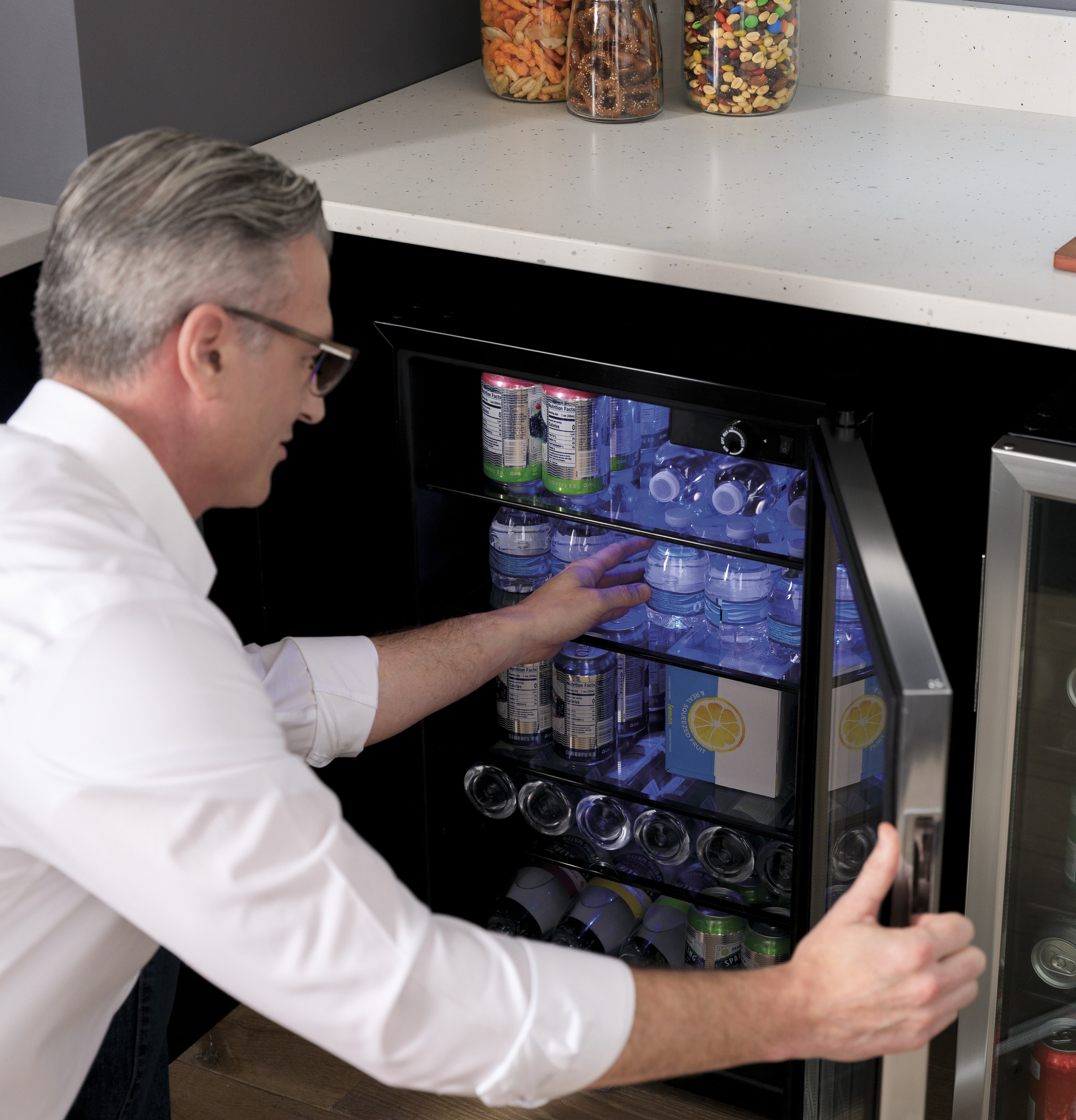 Haier ENERGY STAR® 18" Stainless Steel Interior Dishwasher with Sanitize CycleHaier ENERGY STAR® 18" Stainless Steel Interior Dishwasher with Sanitize Cycle view 9