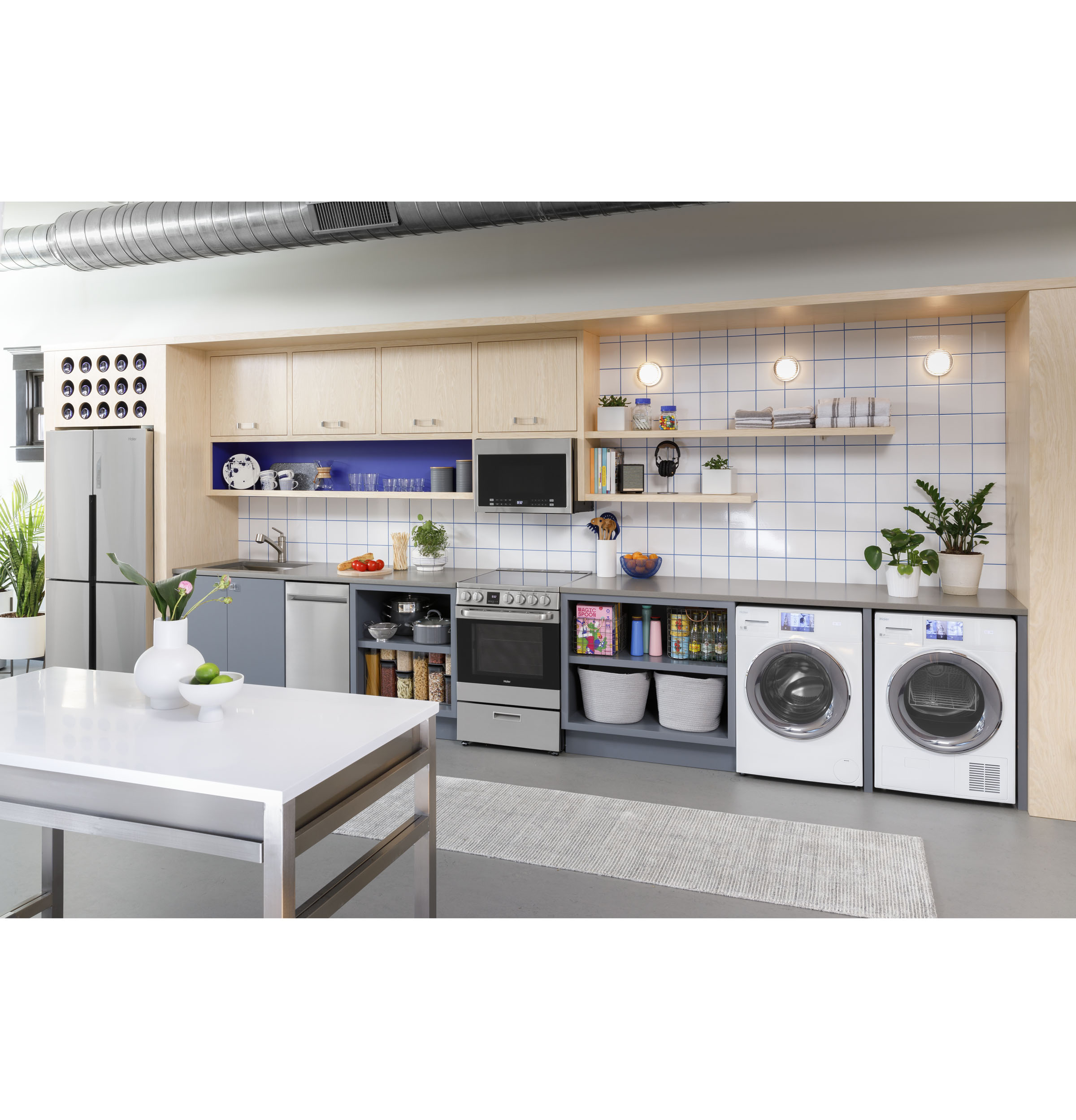 Haier ENERGY STAR® 18" Stainless Steel Interior Dishwasher with Sanitize CycleHaier ENERGY STAR® 18" Stainless Steel Interior Dishwasher with Sanitize Cycle view 16