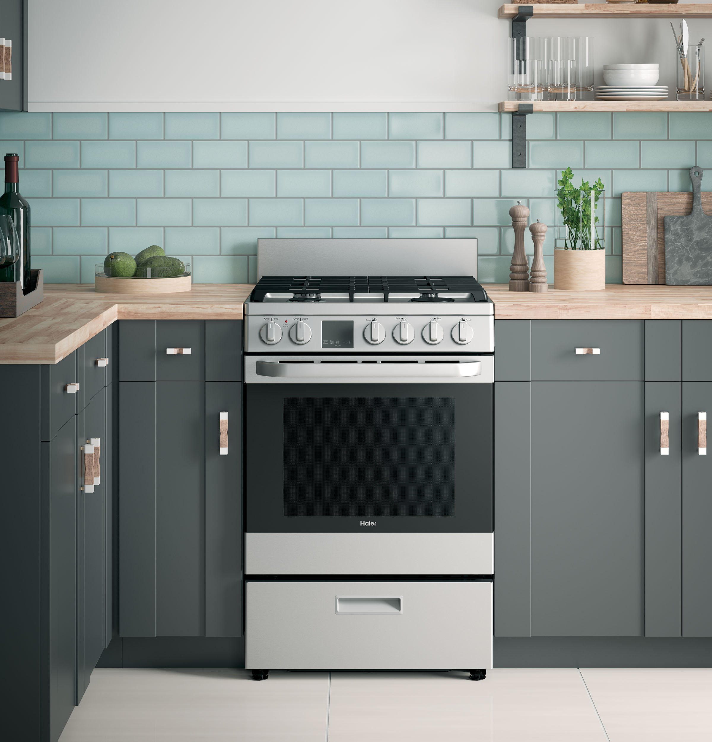 24" 2.9 Cu. Ft. Gas Free-standing Range With Convection And Modular Backguard QGAS740RMSS