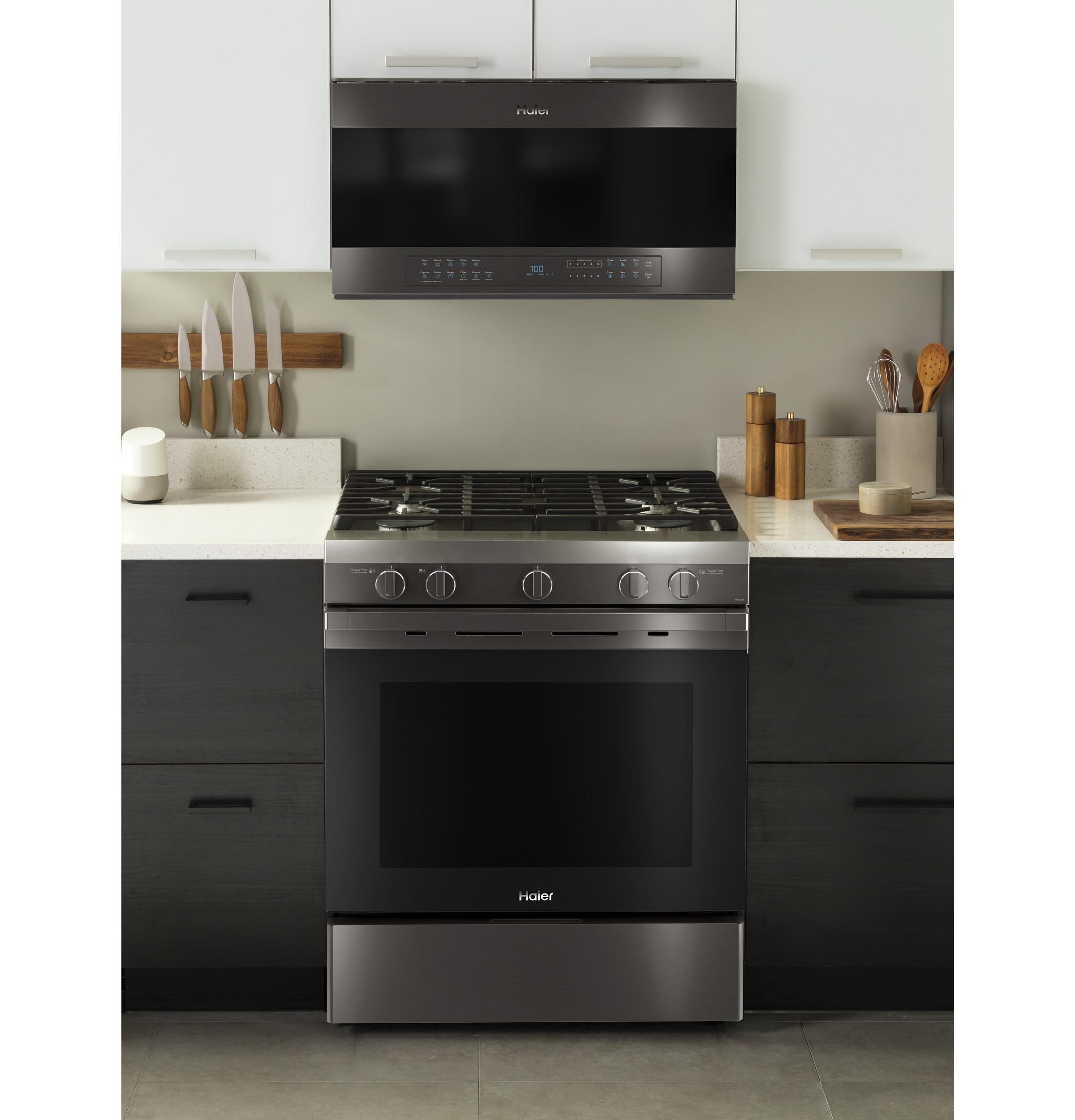 30" Smart Slide-In Gas Range with Convection30" Smart Slide-In Gas Range with Convection QGSS740BNTS