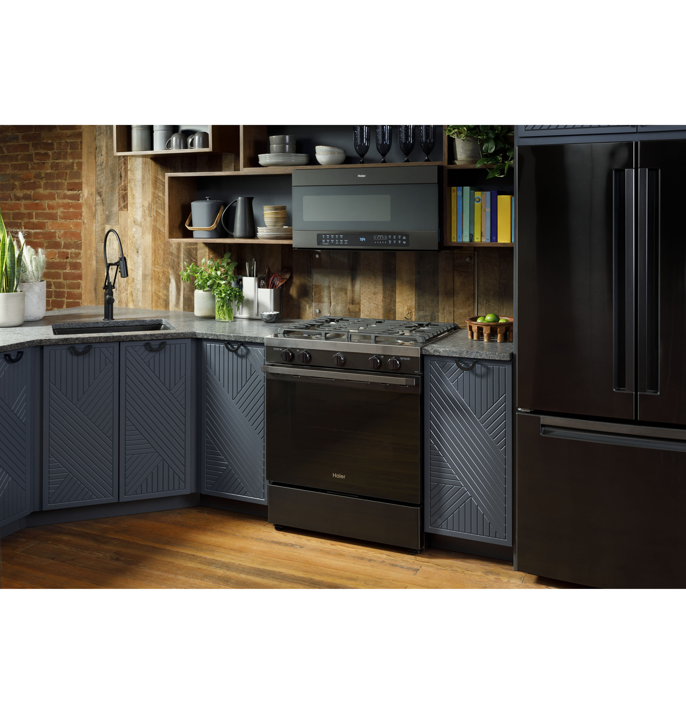 30" Smart Slide-In Gas Range with Convection30" Smart Slide-In Gas Range with Convection QGSS740RNSS