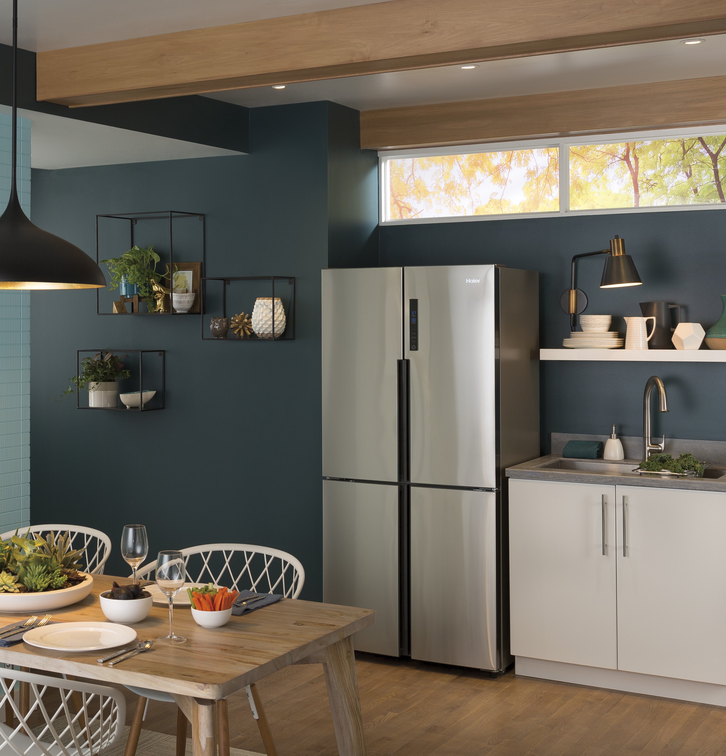Haier ENERGY STAR® 16.8 Cu. Ft. Quad Door RefrigeratorHaier ENERGY STAR® 16.8 Cu. Ft. Quad Door Refrigerator view 38
