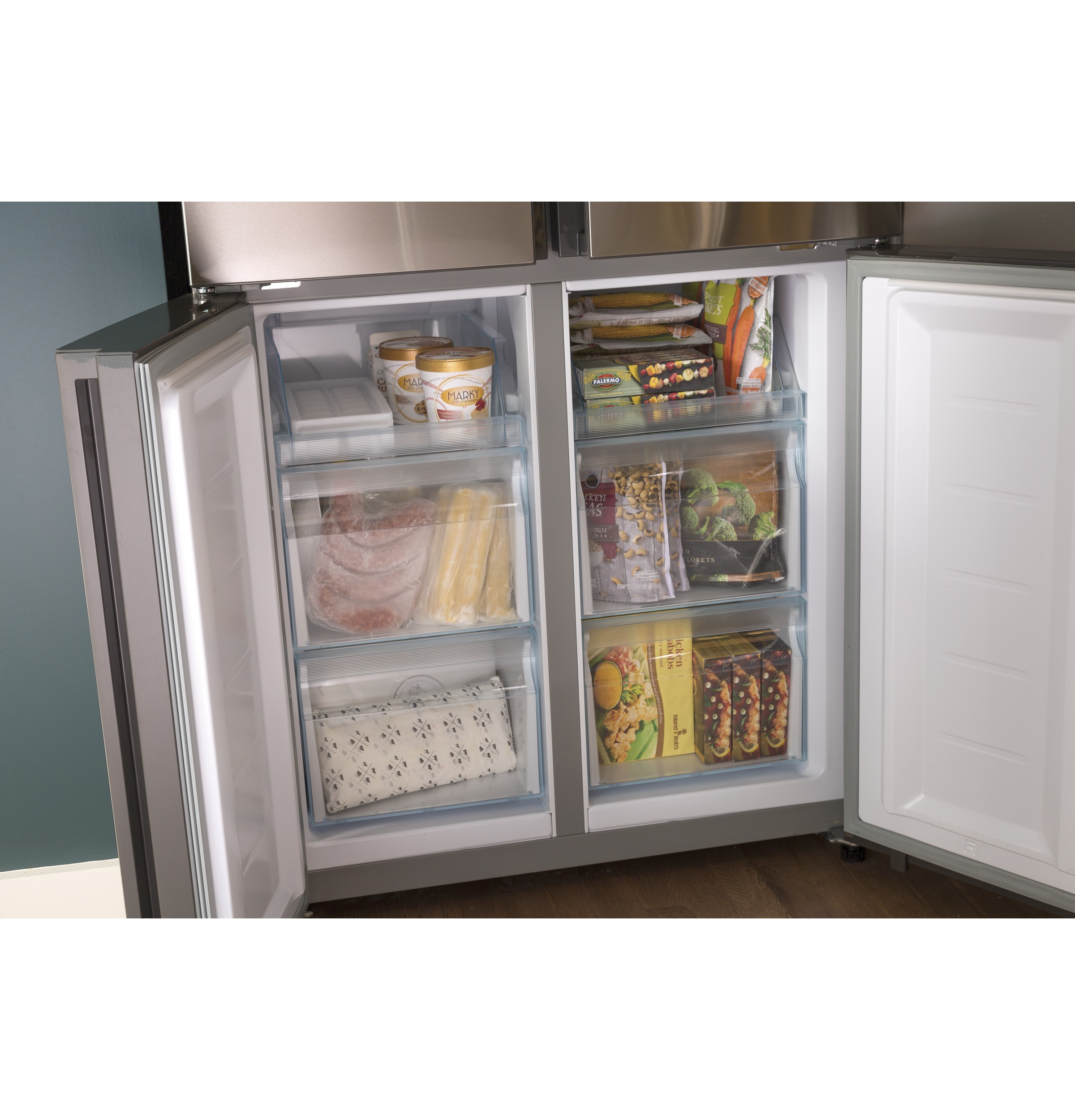 Haier ENERGY STAR® 16.8 Cu. Ft. Quad Door RefrigeratorHaier ENERGY STAR® 16.8 Cu. Ft. Quad Door Refrigerator view 21