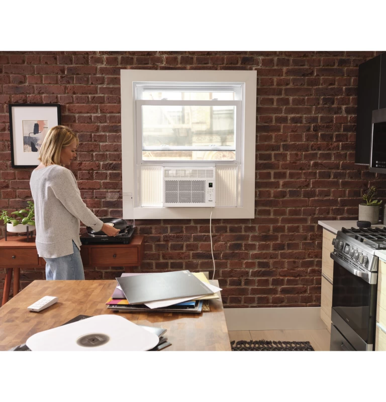 Haier 6,000 BTU Electronic Window Air Conditioner for Small Rooms up to 250 sq ft.Haier 6,000 BTU Electronic Window Air Conditioner for Small Rooms up to 250 sq ft. QHEE06AC