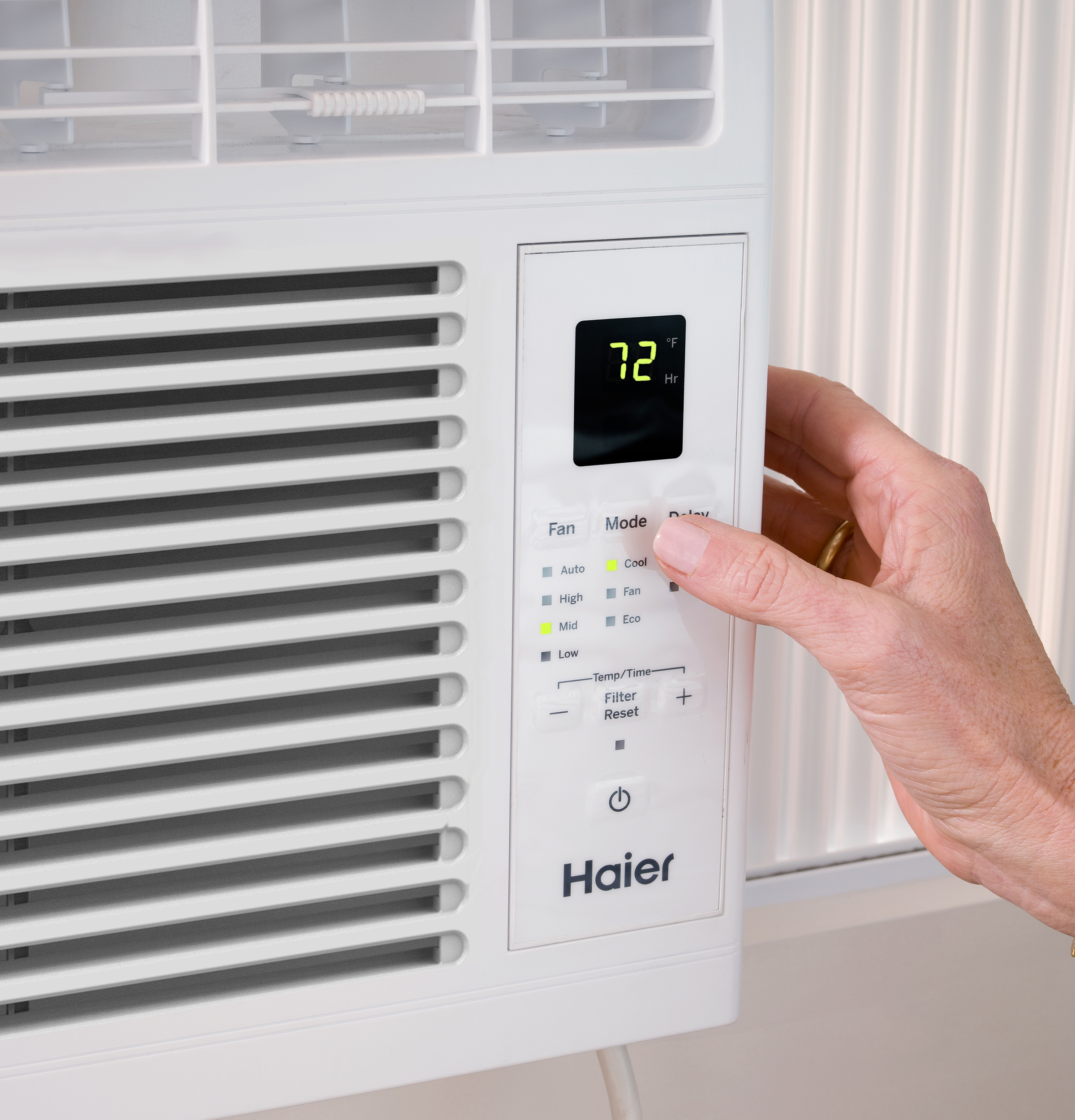 Haier 6,000 BTU Electronic Window Air Conditioner for Small Rooms up to 250 sq ft.Haier 6,000 BTU Electronic Window Air Conditioner for Small Rooms up to 250 sq ft. QHNE06AA