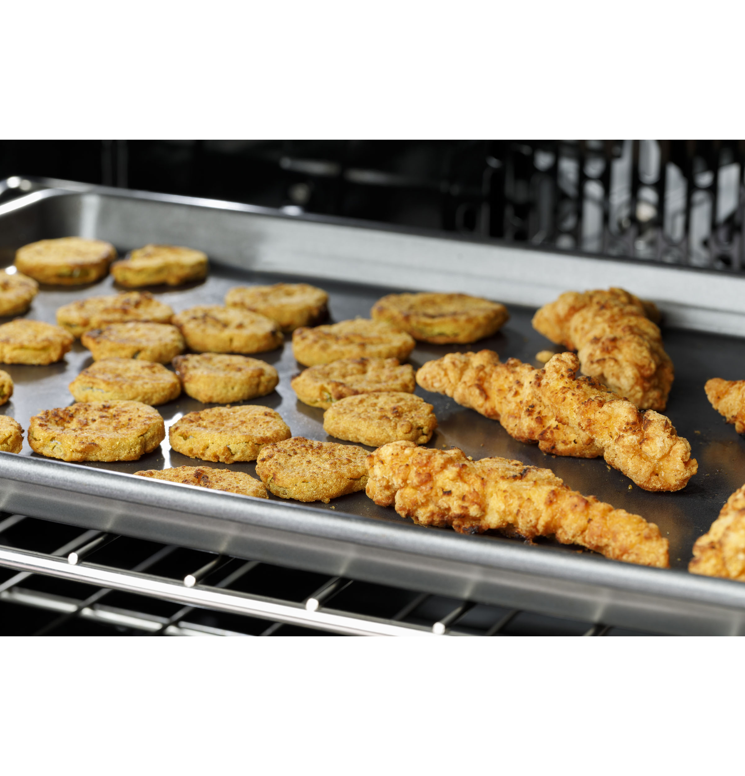 30" Smart Slide-In Electric Range with Convection30" Smart Slide-In Electric Range with Convection QSS740BNTS