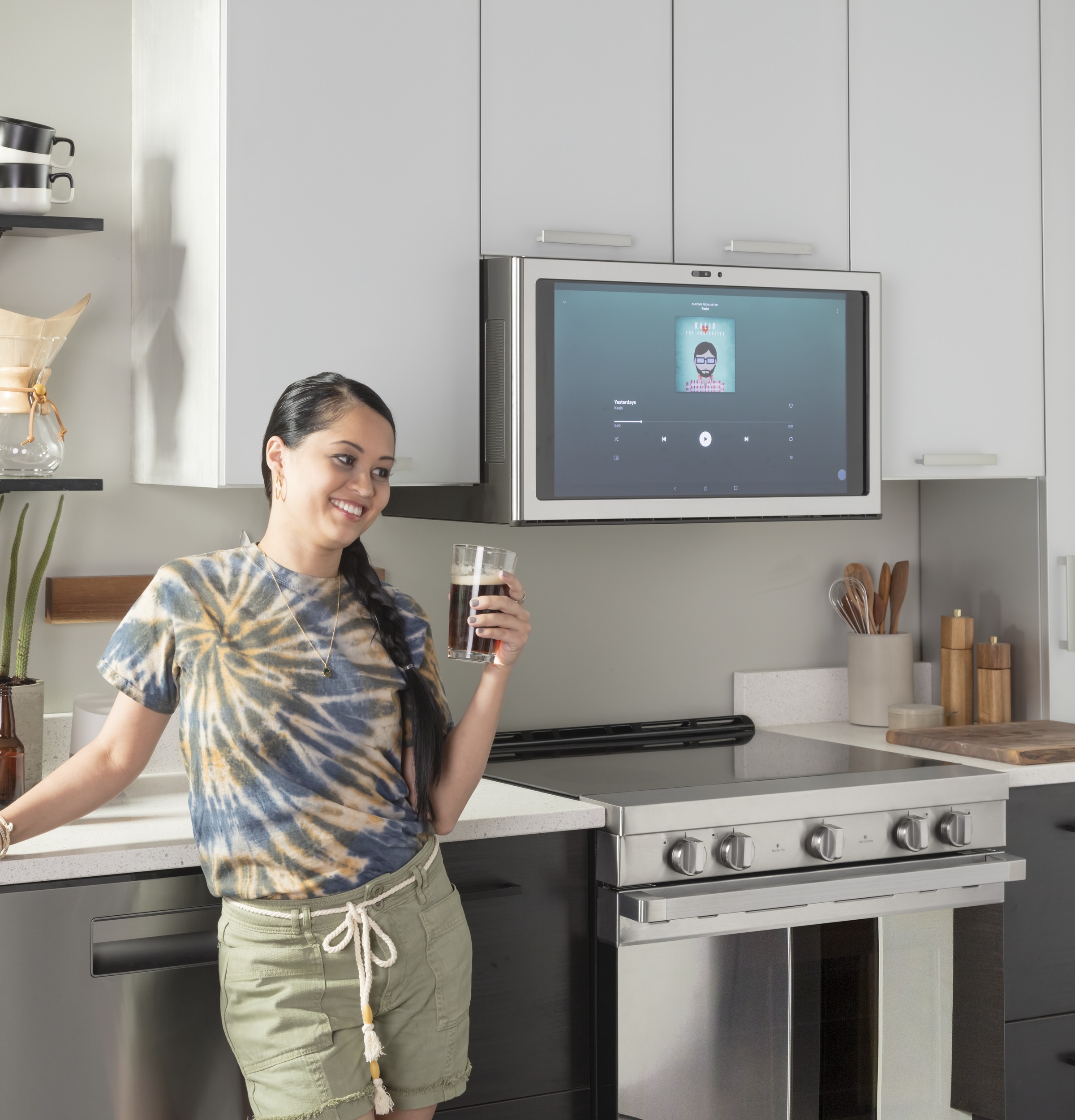 30" Smart Slide-In Electric Range with Convection30" Smart Slide-In Electric Range with Convection QSS740RNSS