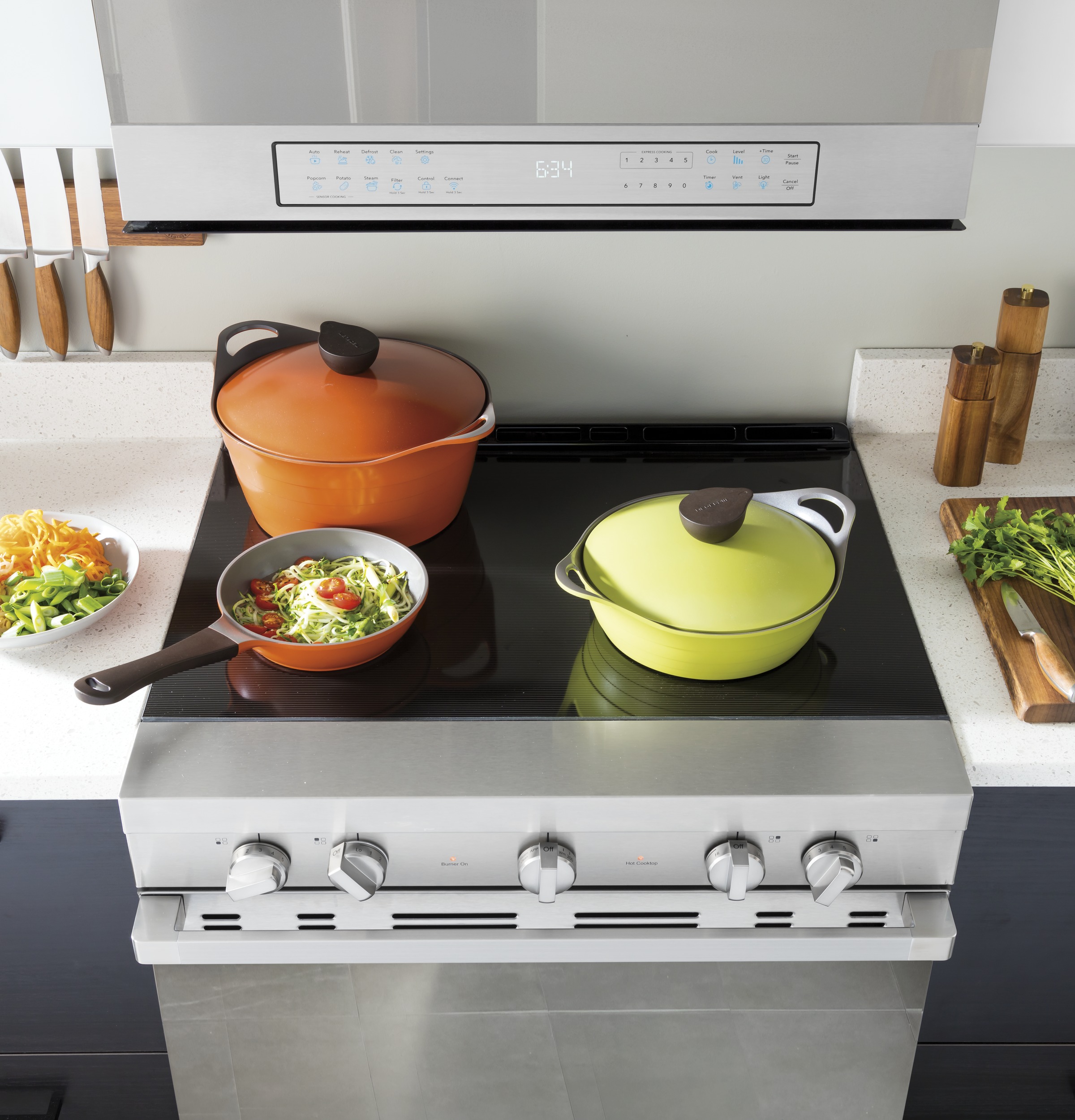 30" Smart Slide-In Electric Range with Convection30" Smart Slide-In Electric Range with Convection QSS740RNSS